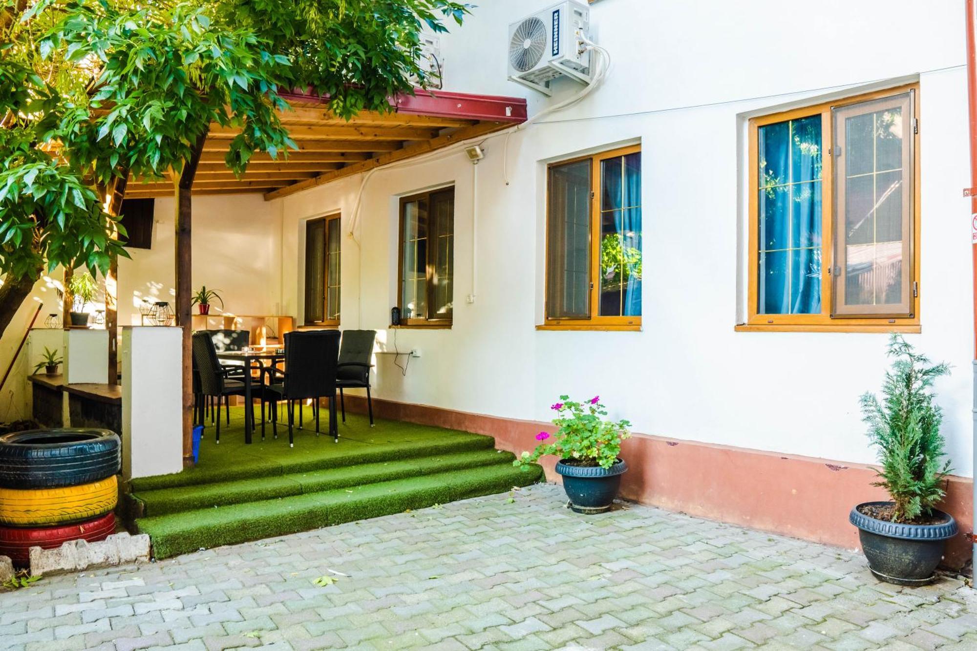 Hostel Sport Бухарест Екстер'єр фото