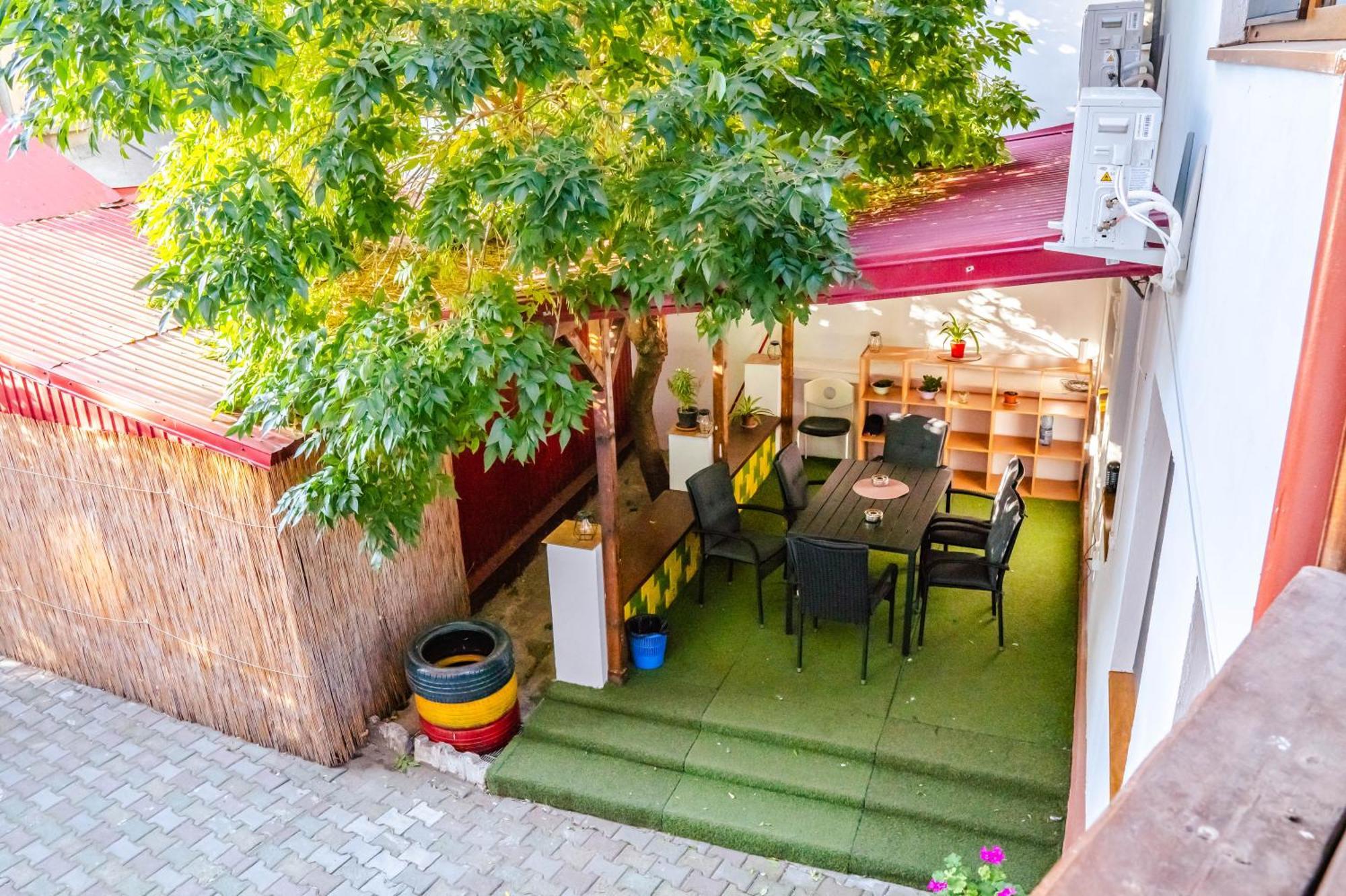 Hostel Sport Бухарест Екстер'єр фото