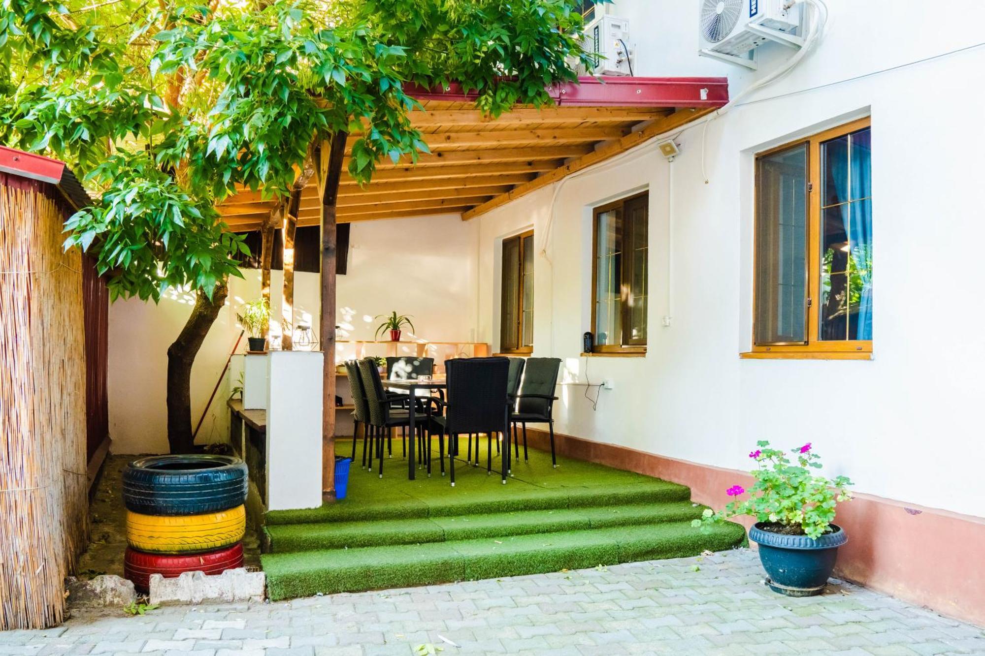 Hostel Sport Бухарест Екстер'єр фото