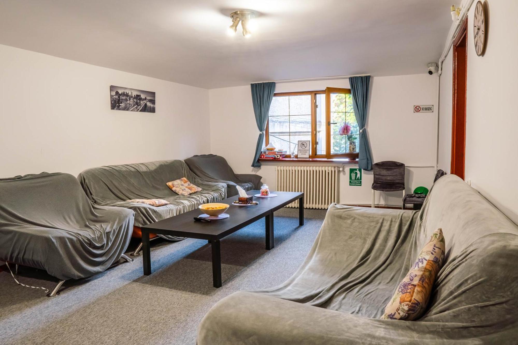 Hostel Sport Бухарест Екстер'єр фото
